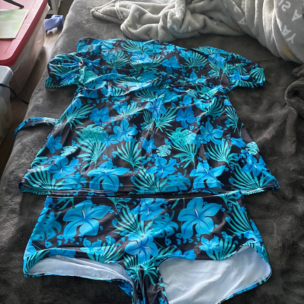 Cute tankini
